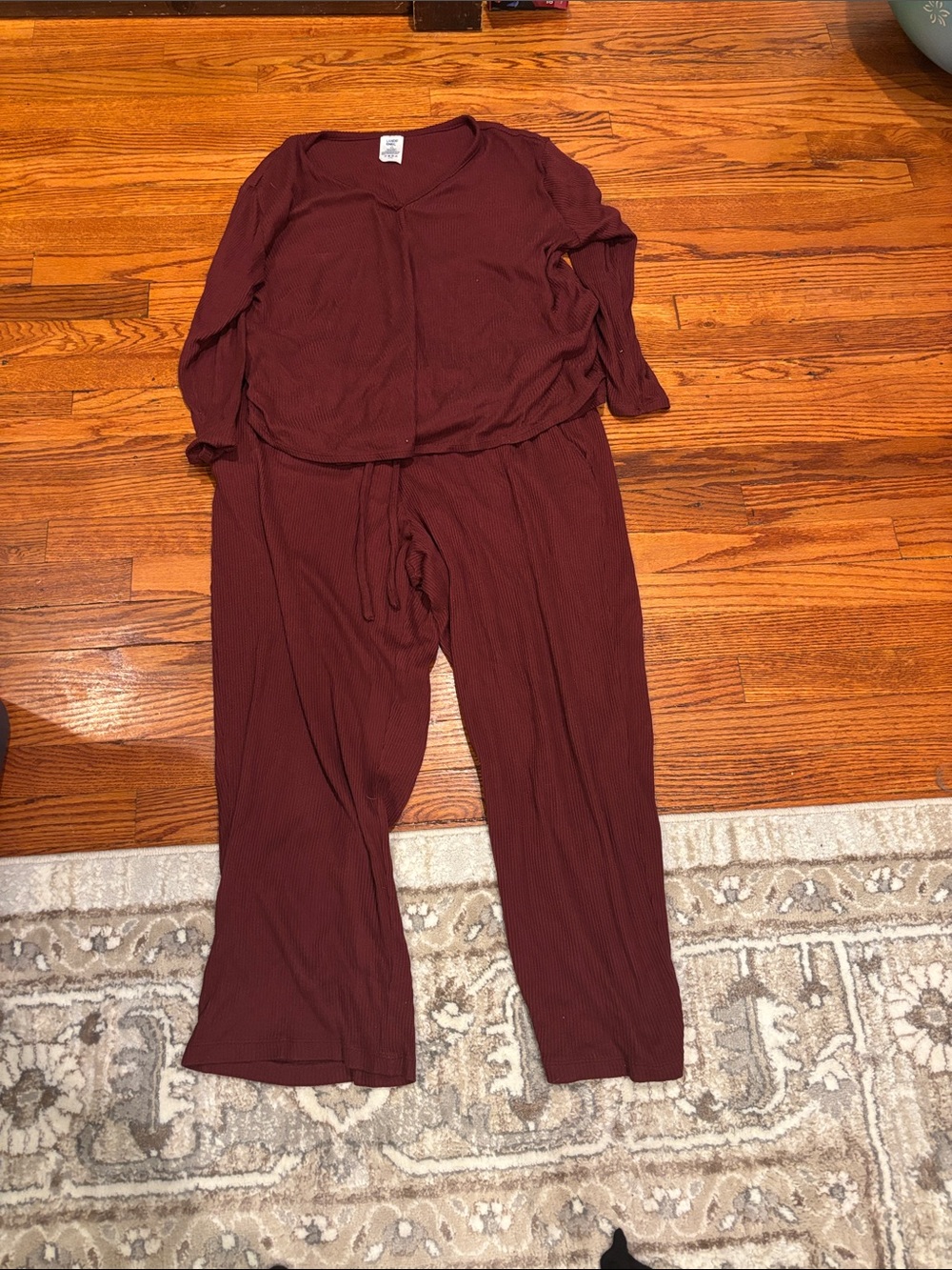 Women's Ribbed Lounge Long Sleeve & Drawstring Pants- Burgundy
